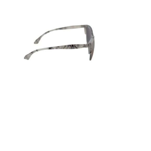 Black smoky marble arm with silver mirrored Cat Eye Sun Glasses - Picture 4 of 5